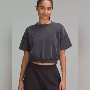 Lululemon Softstreme Gathered T-shirt, black, size 4, elastic at waistband